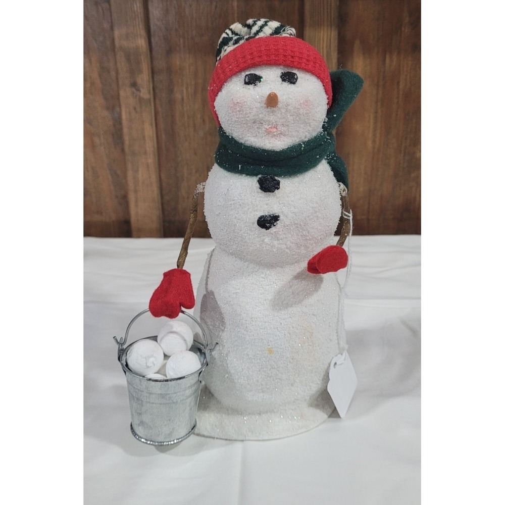 Byers' Choice Snowball  Bucket Snowman Figurine Christmas 2010 Green  Scarf